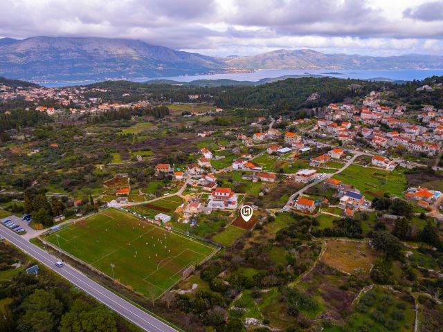 Prodaja građevniskog zemljišta na atraktivnoj poziciji u Žrnovu na otoku Korčuli