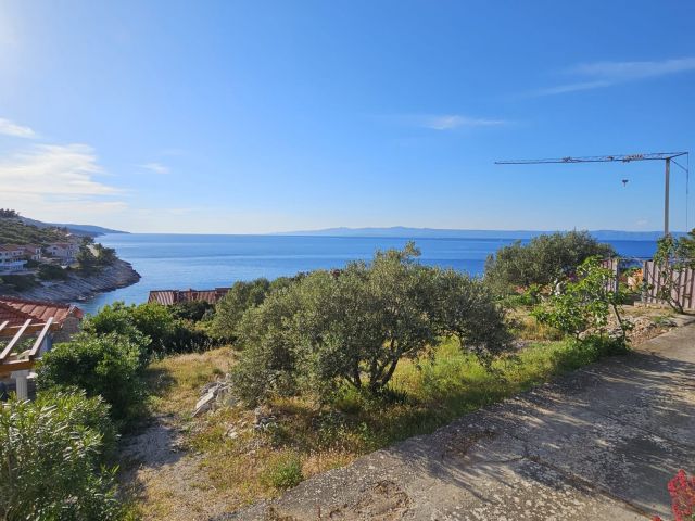 Sale of building land in Prigradica, island of Korčula