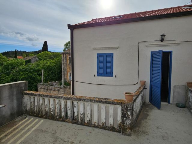 House in Janjina for sale, Pelješac, Dubrovnik area