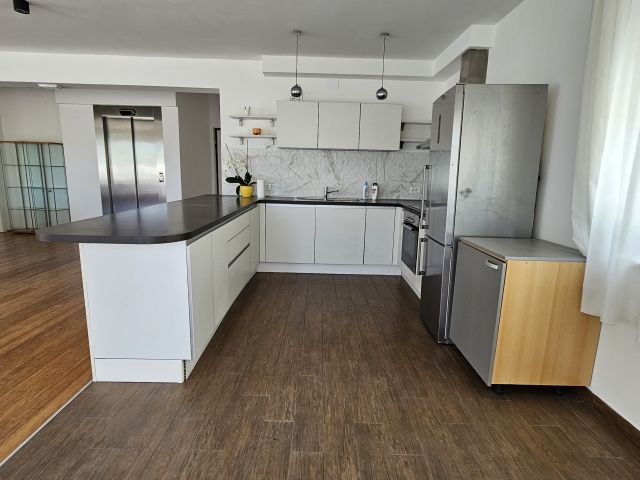 Na prodaju penthouse s pogledom na Rijeku dubrovačku u blizini Dubrovnika