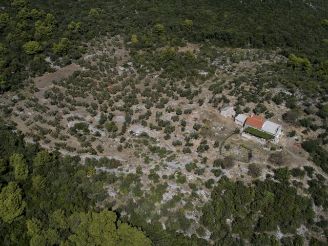 Prodaja imanja s ruševinama i nevjerojatnim zemljištem na otoku Šipanu kraj Dubrovnika