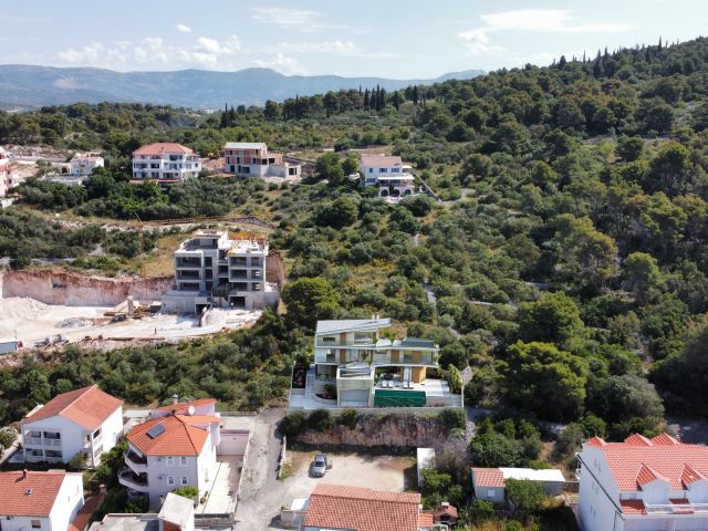 Land Čiovo, Trogir, Put Salduna, 360m2