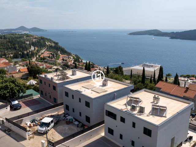 Newly built flats with pool and great view in vinicity of Dubrovnik on sale