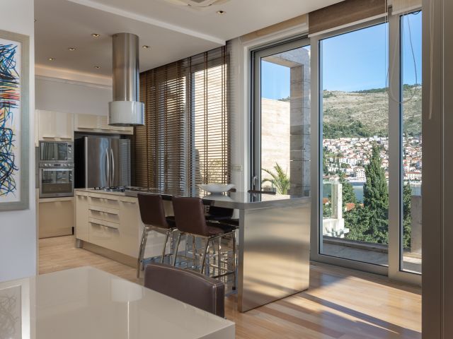 Exclusive apartment with a private pool in a prestigious location in Dubrovnik