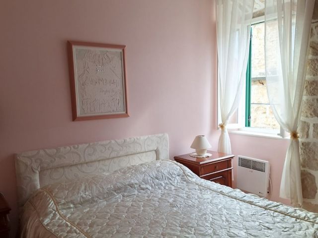 For sale: Authentic stone house with a wine cellar on Lastovo