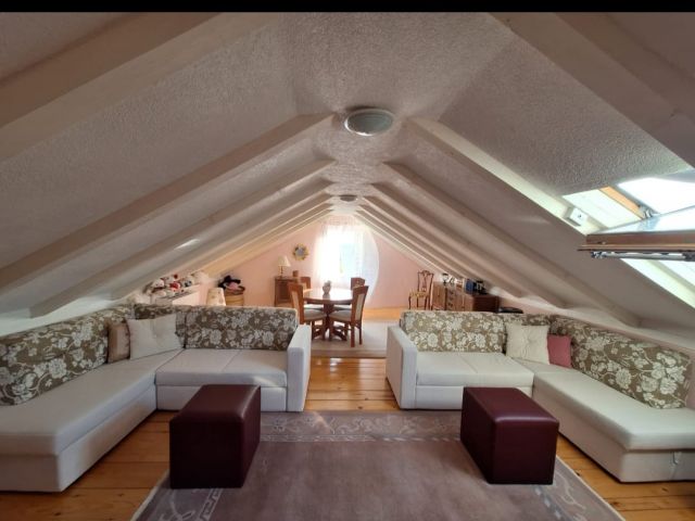 For sale: Authentic stone house with a wine cellar on Lastovo