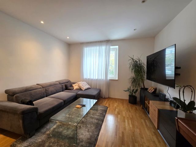 Sale of a Two-Bedroom Apartment in the Centre of Lapad, Dubrovnik