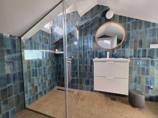 For sale: a modern two-bedroom apartment in an excellent location in Dubrovnik.