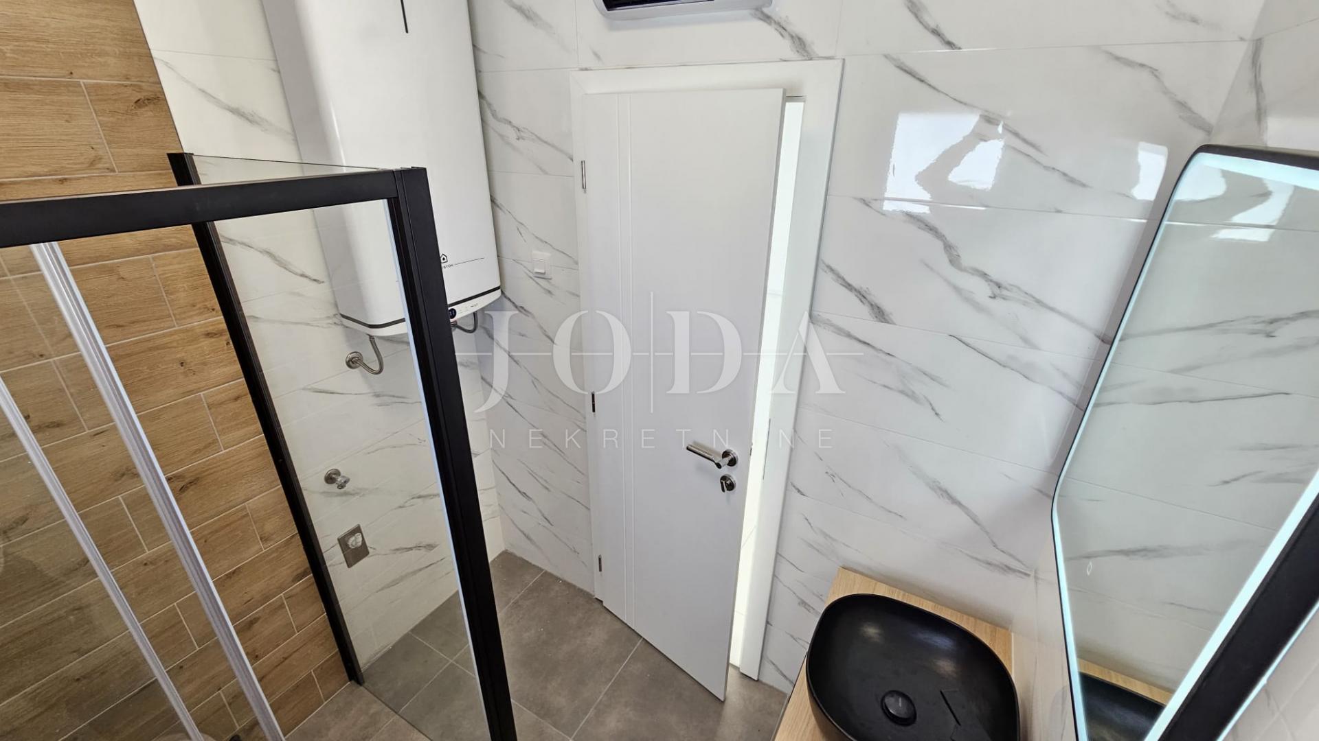 Flat Novi Vinodolski, 66,52m2