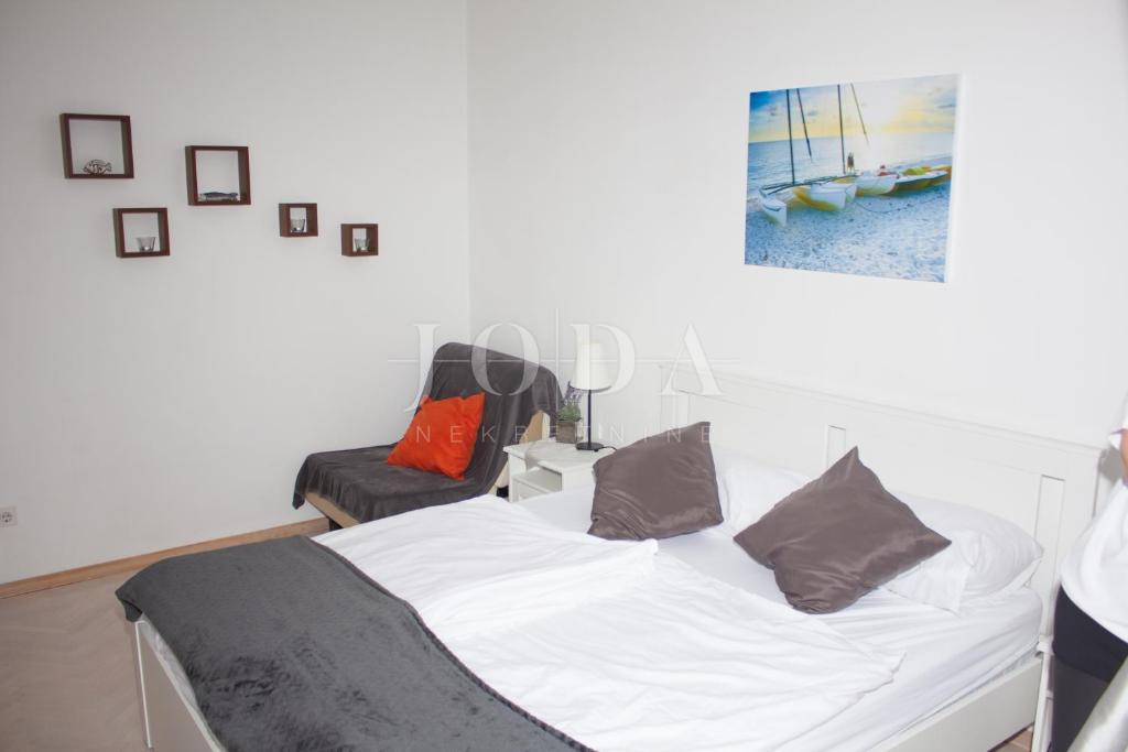 Exclusive Property in Crikvenica: 602 m², Pool, 8 Apartments, 250 m from the Sea