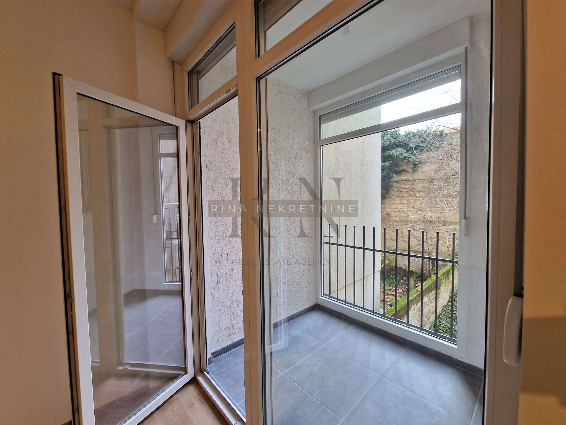 Flat Centar, Gornji Grad - Medveščak, Brešćenskog, 86,17m2