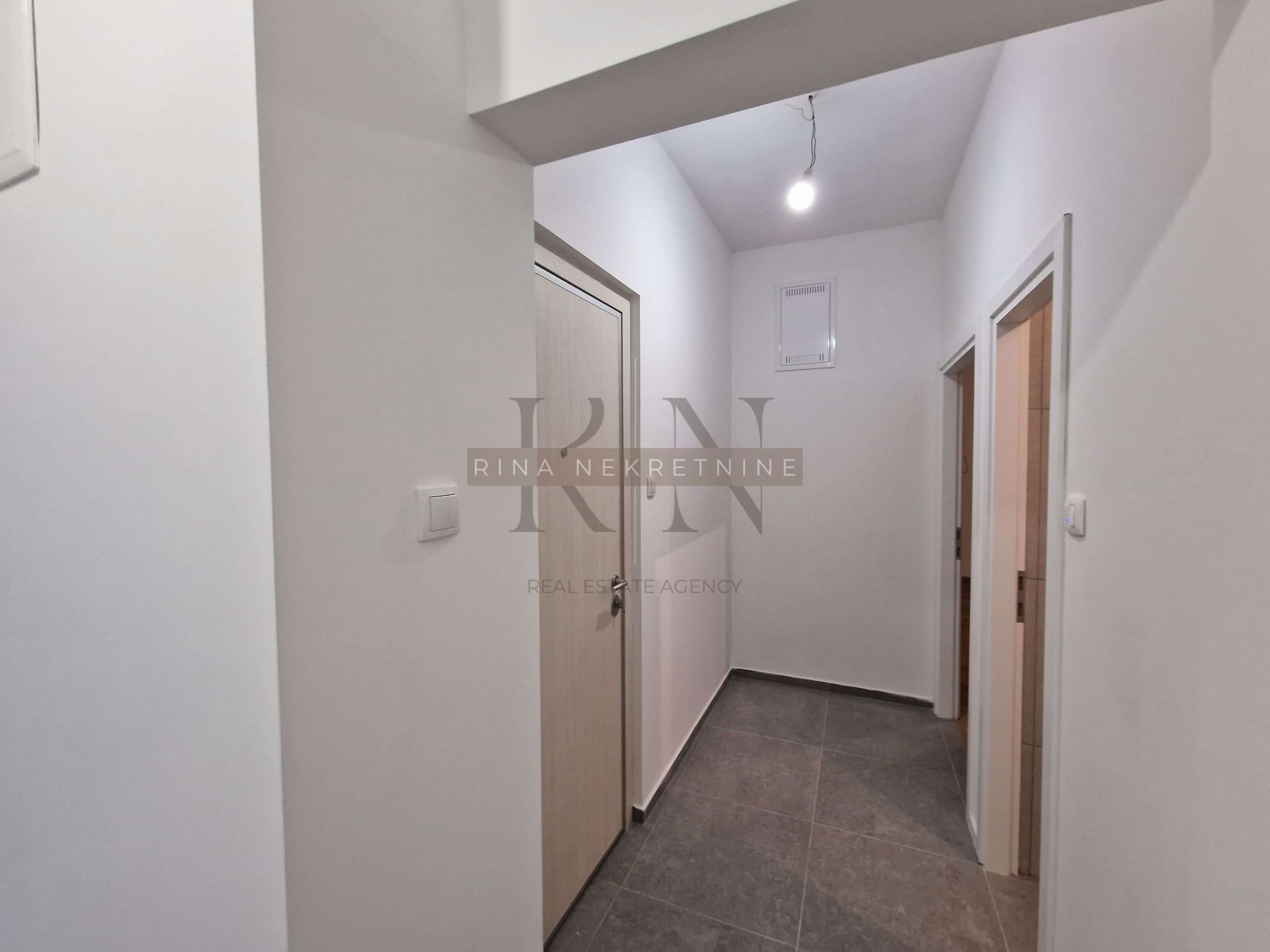 Flat Centar, Gornji Grad - Medveščak, Brešćenskog, 86,17m2
