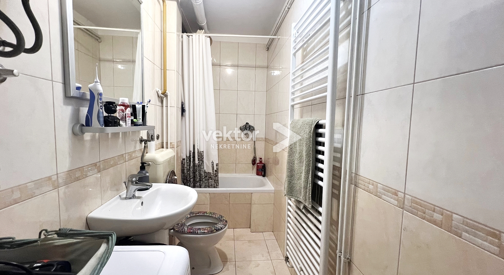 Turnić, 2-soban s dnevnim boravkom, dvije lođe