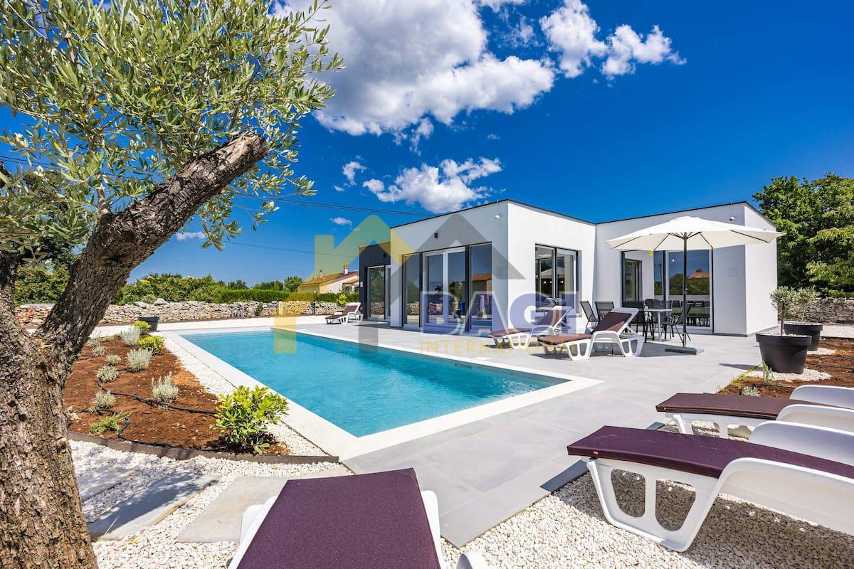 Svetvinčenat, Štokovci - modern villa