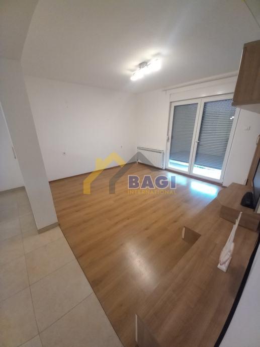 RIJEKA, TRSAT - dugoročni najam