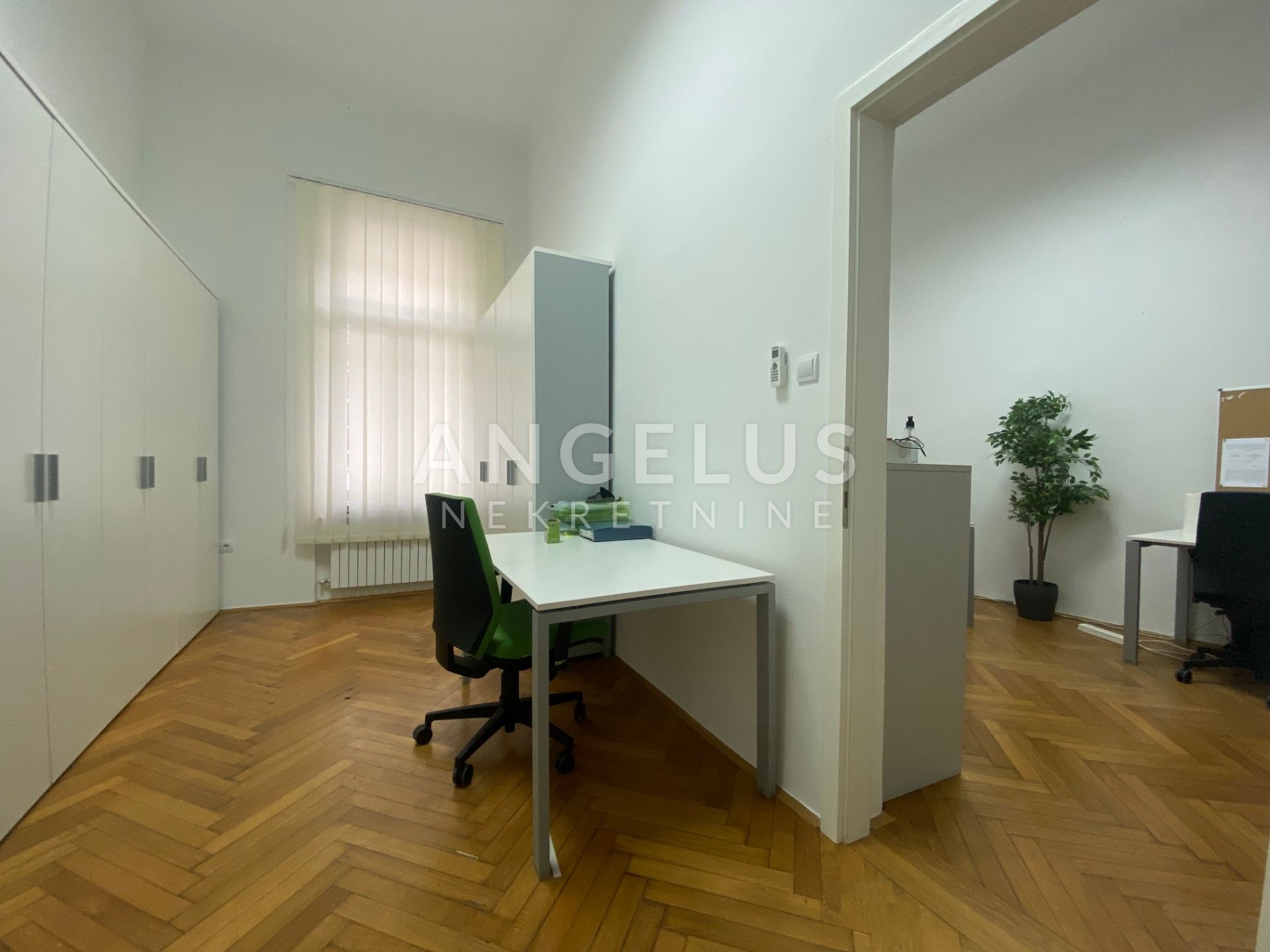 Zagreb, Centar - građanski stan/poslovni prostor 185m2