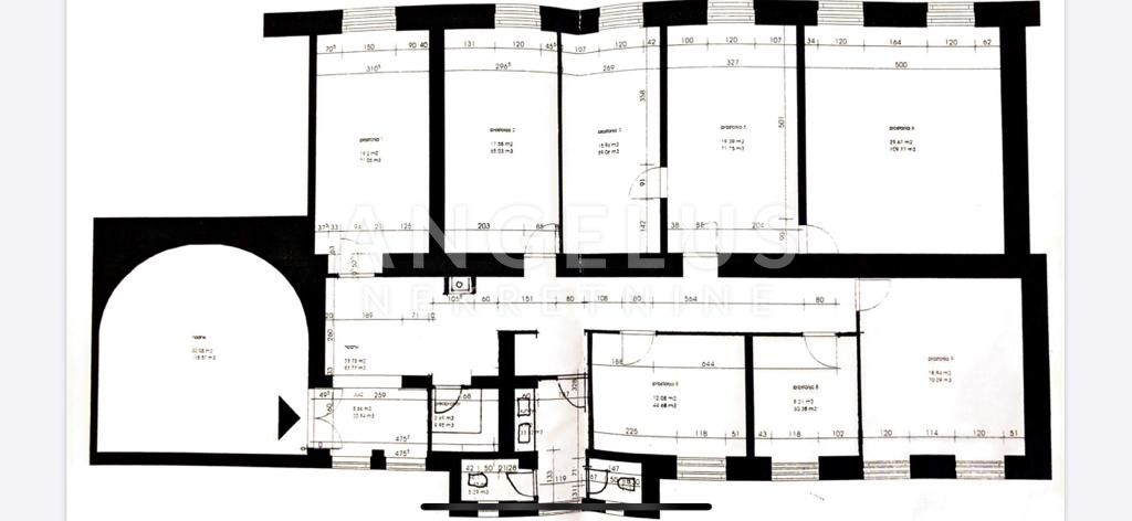 Zagreb, Centar - građanski stan/poslovni prostor 185m2
