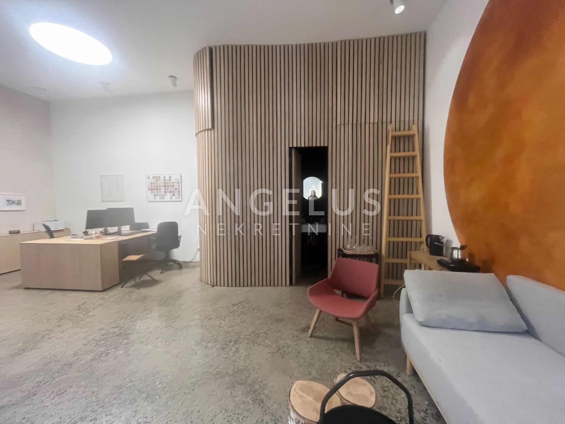 Zagreb, centar-lokal za prodaju, 40 m2