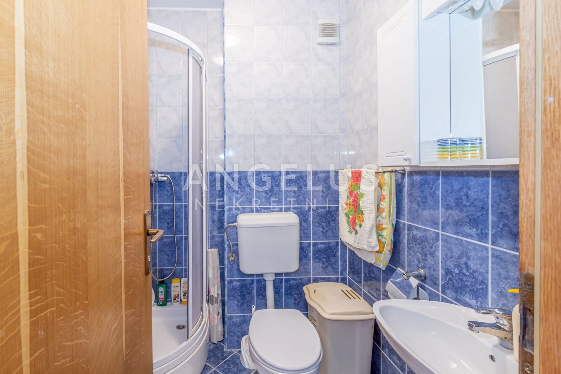 Trogir, Čiovo Okrug - one bedroom apartment near the sea FOR SALE