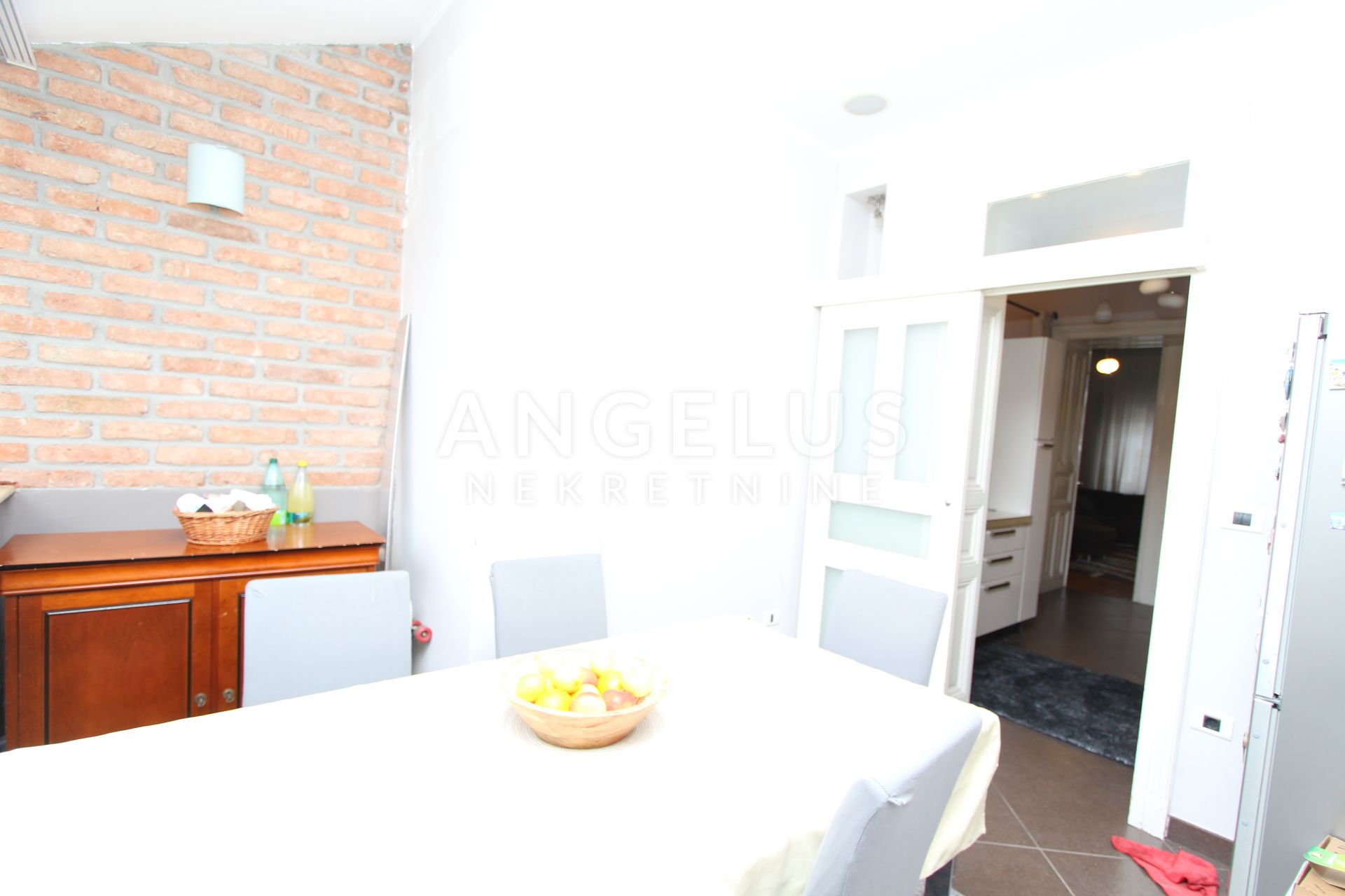 Zagreb, centar-stan za najam, 103 m2