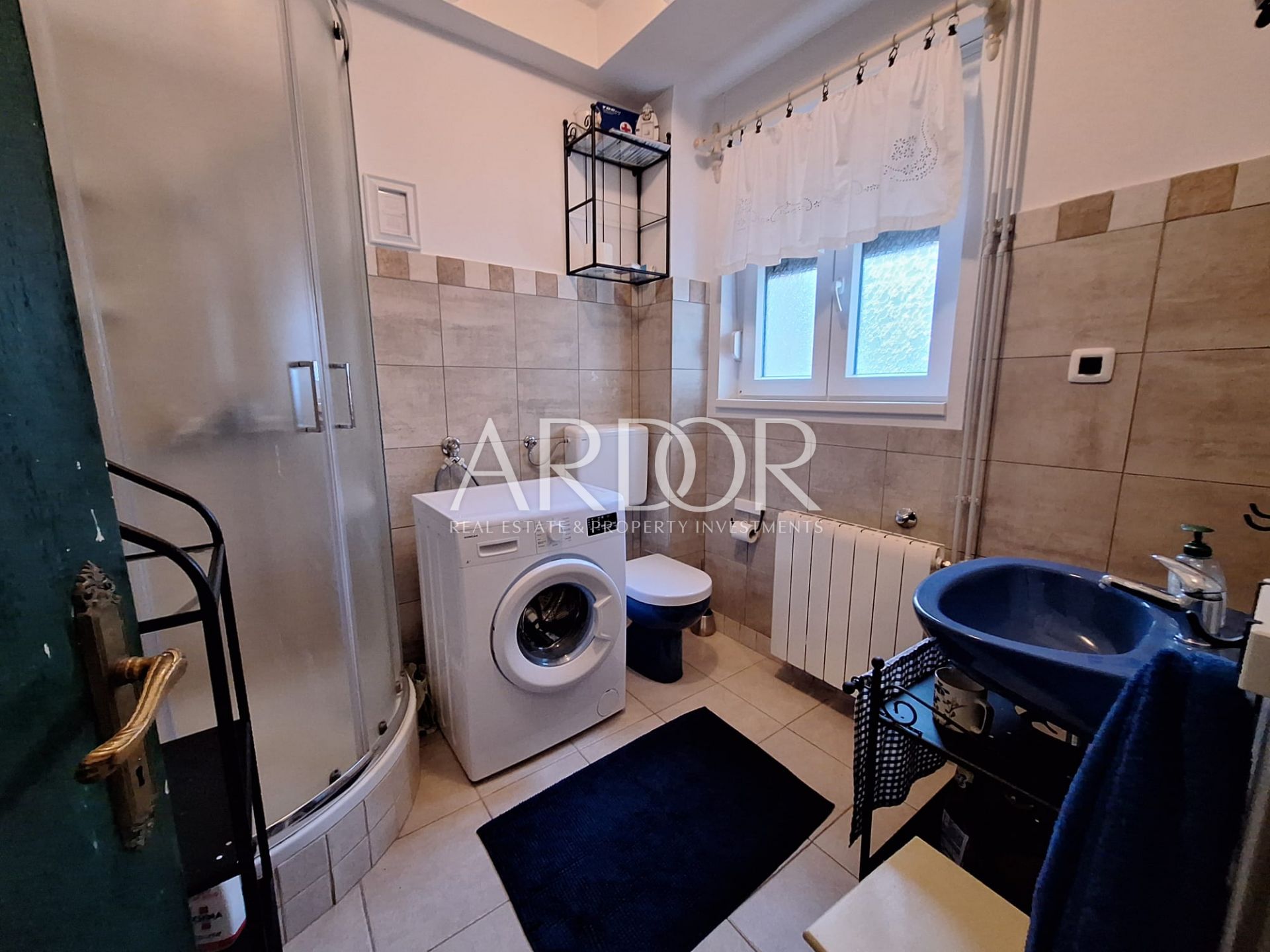 TRSAT, lijepi stan sa saunom i jacuzzijem