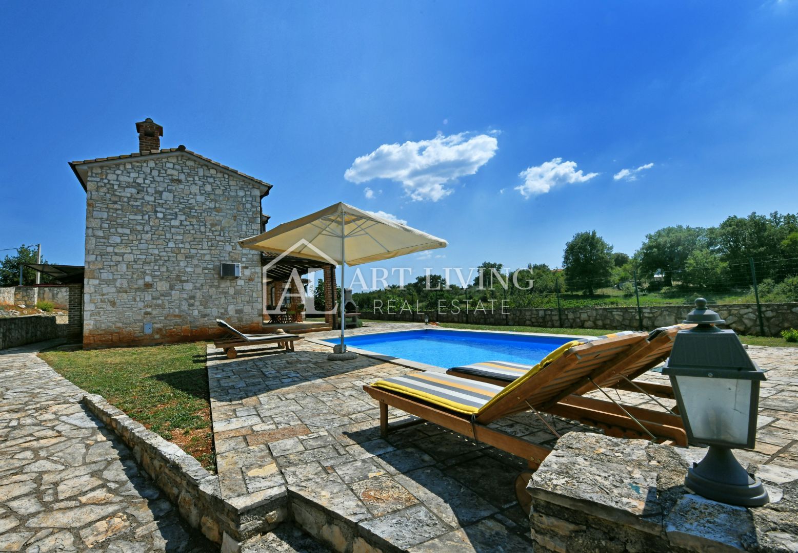 Poreč und Umgebung – rustikale Steinvilla in ruhiger und schöner Lage