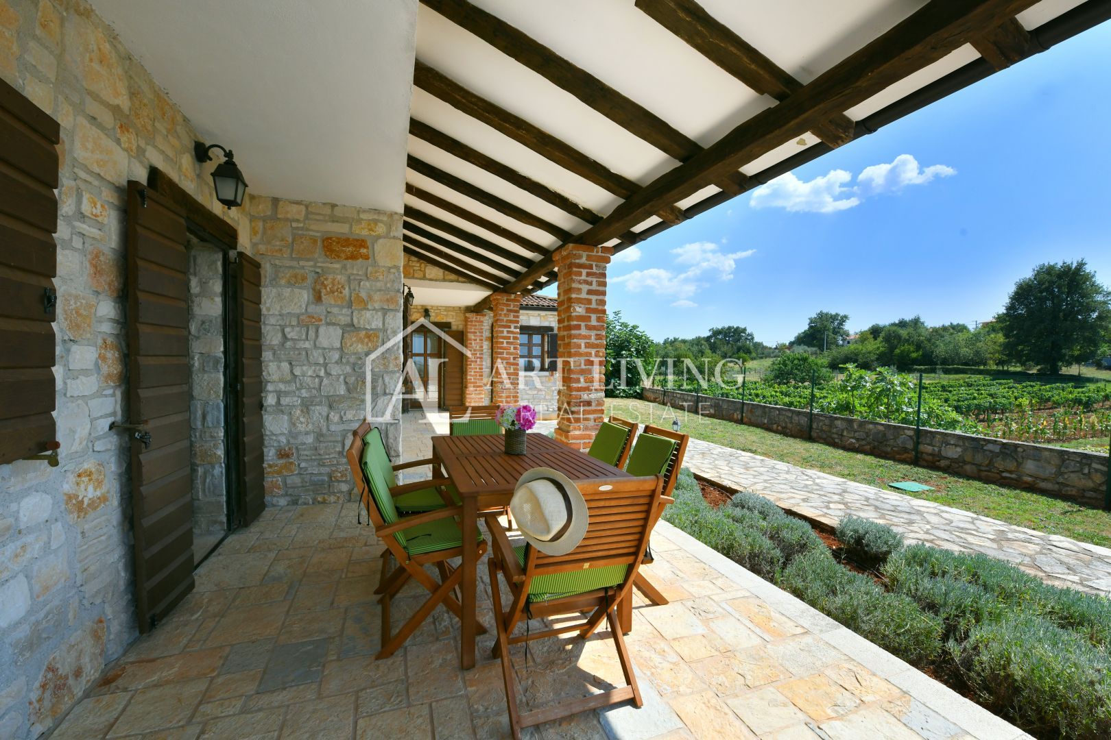 Poreč und Umgebung – rustikale Steinvilla in ruhiger und schöner Lage