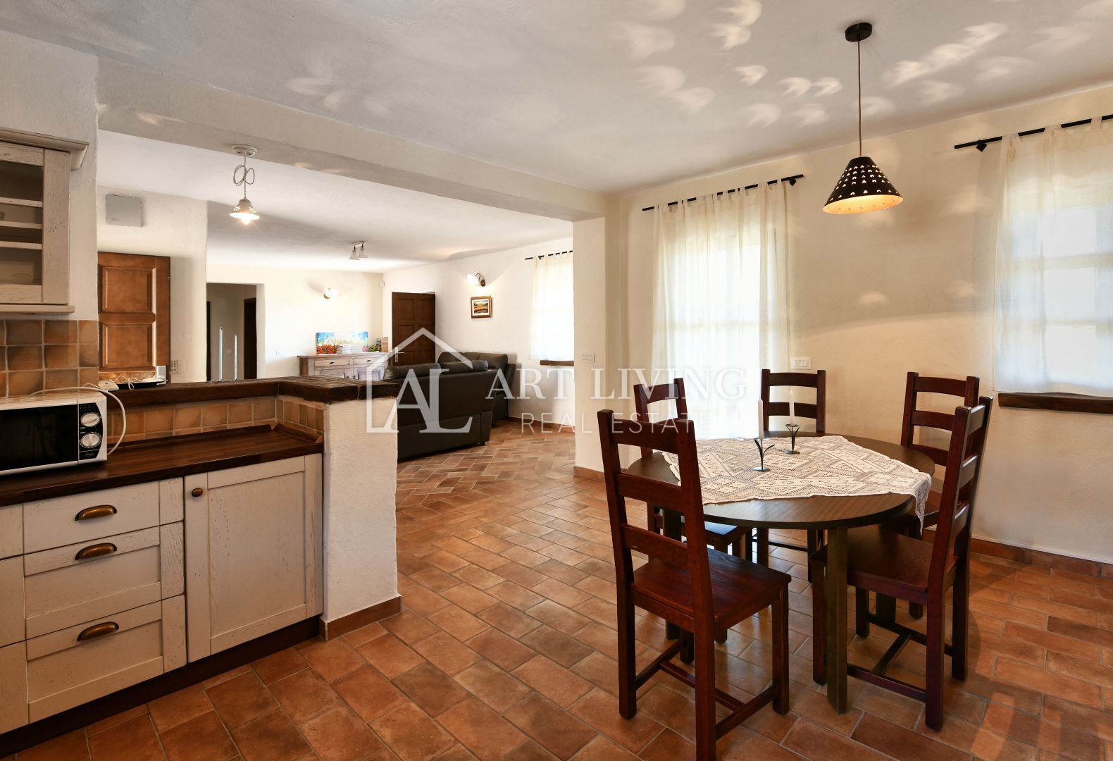 Poreč und Umgebung – rustikale Steinvilla in ruhiger und schöner Lage