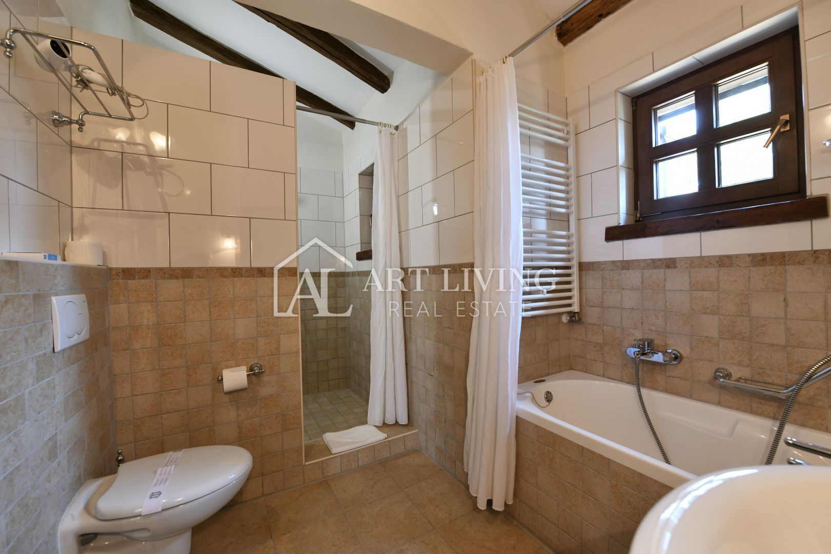 Poreč und Umgebung – rustikale Steinvilla in ruhiger und schöner Lage