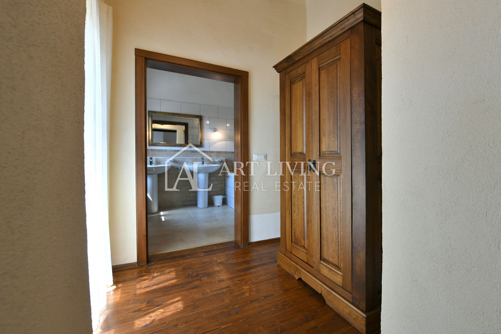 Poreč und Umgebung – rustikale Steinvilla in ruhiger und schöner Lage