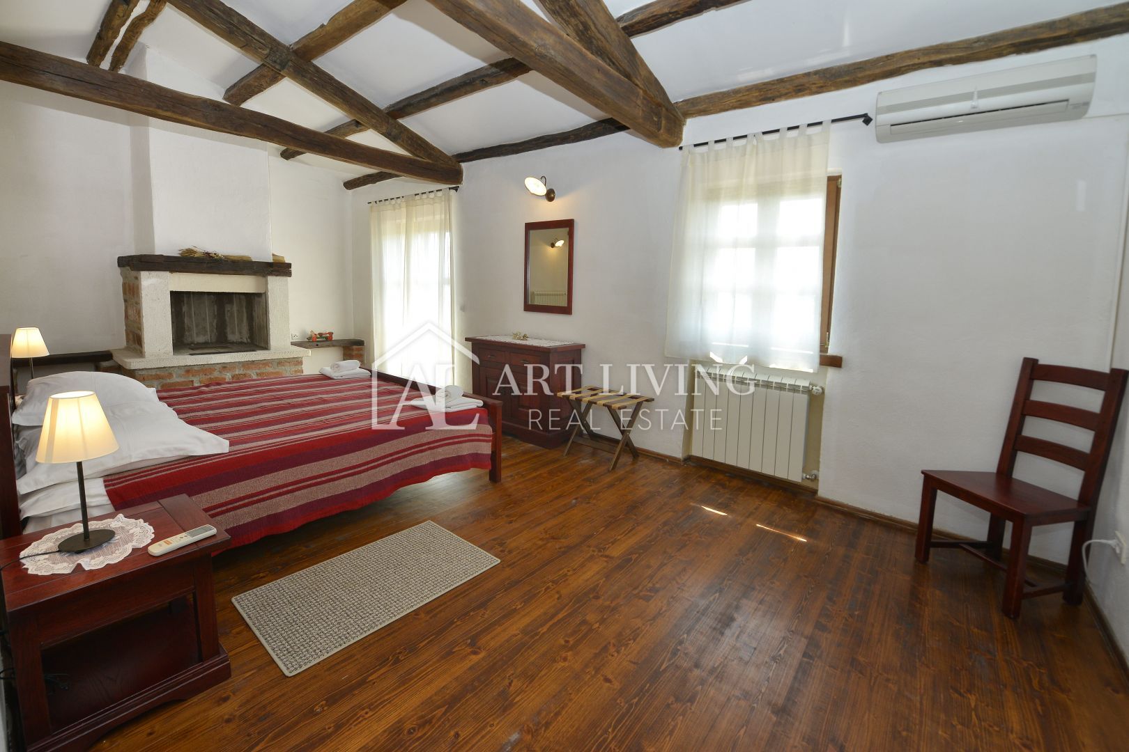 Poreč und Umgebung – rustikale Steinvilla in ruhiger und schöner Lage