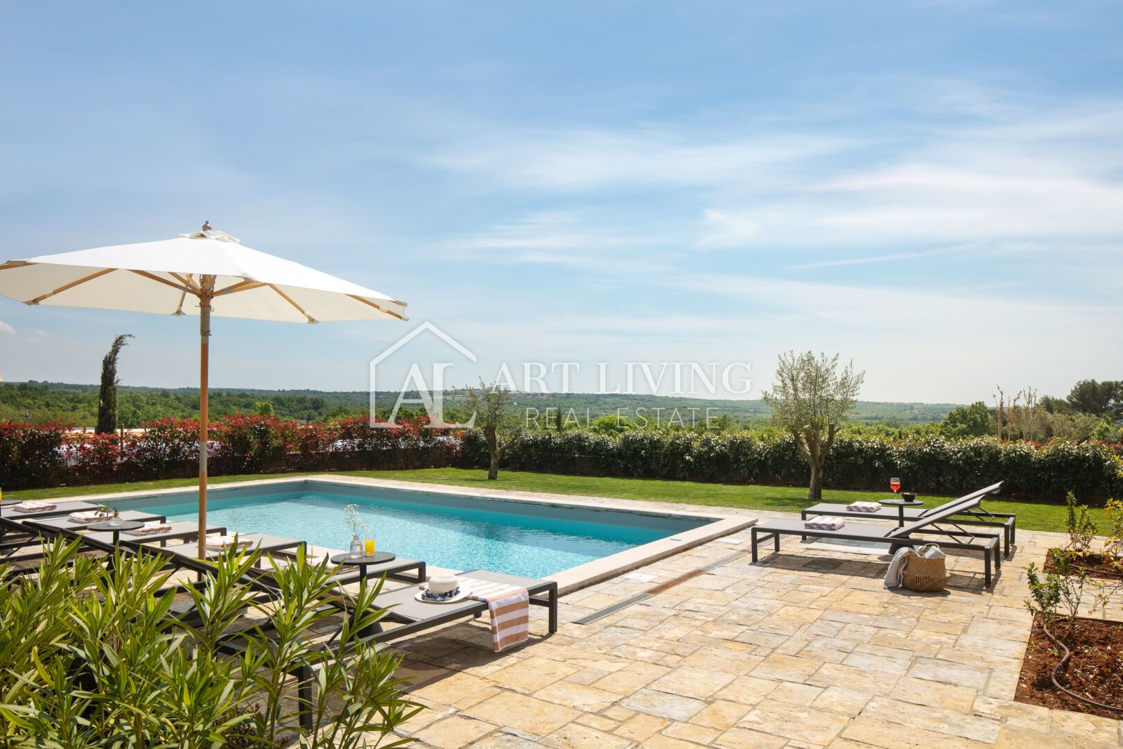 Poreč, surroundings - luxurious rustic villa with pool - OPPORTUNITY