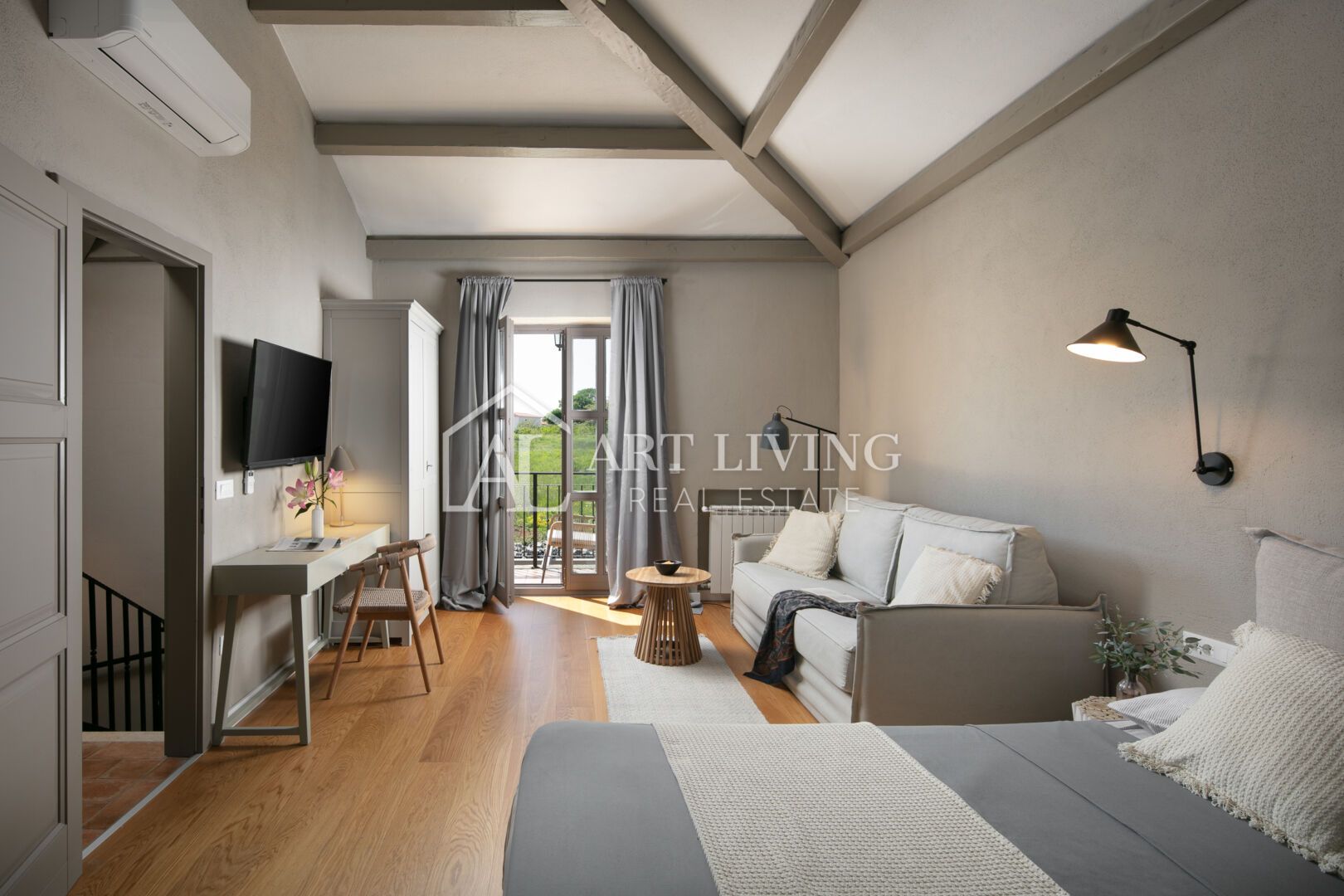 Poreč, surroundings - luxurious rustic villa with pool - OPPORTUNITY