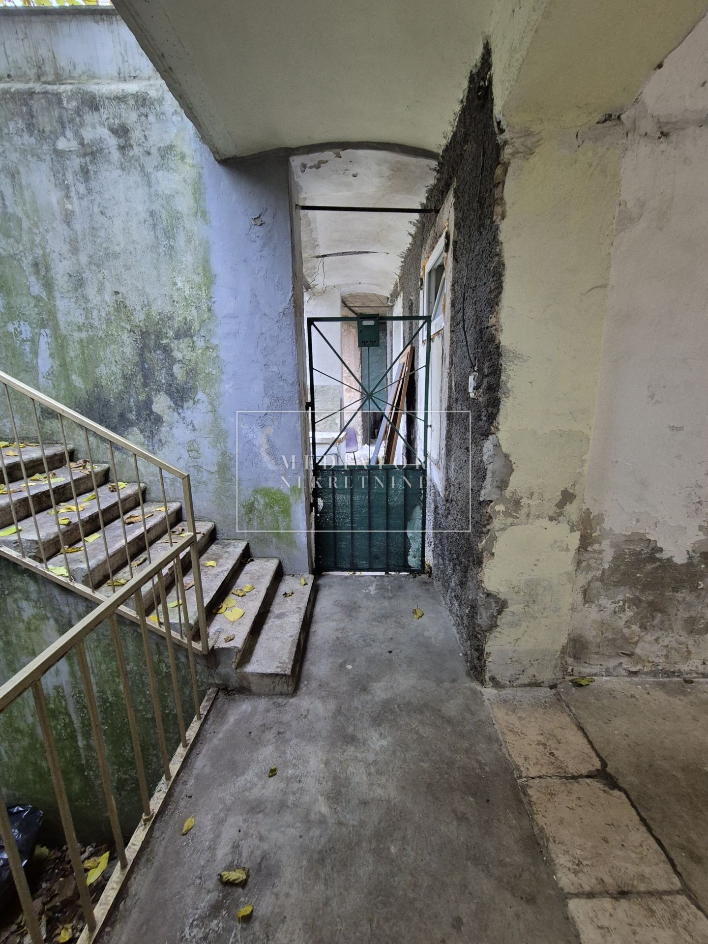 Mlaka- Trosobni klasični stan idealan za najam radnicima